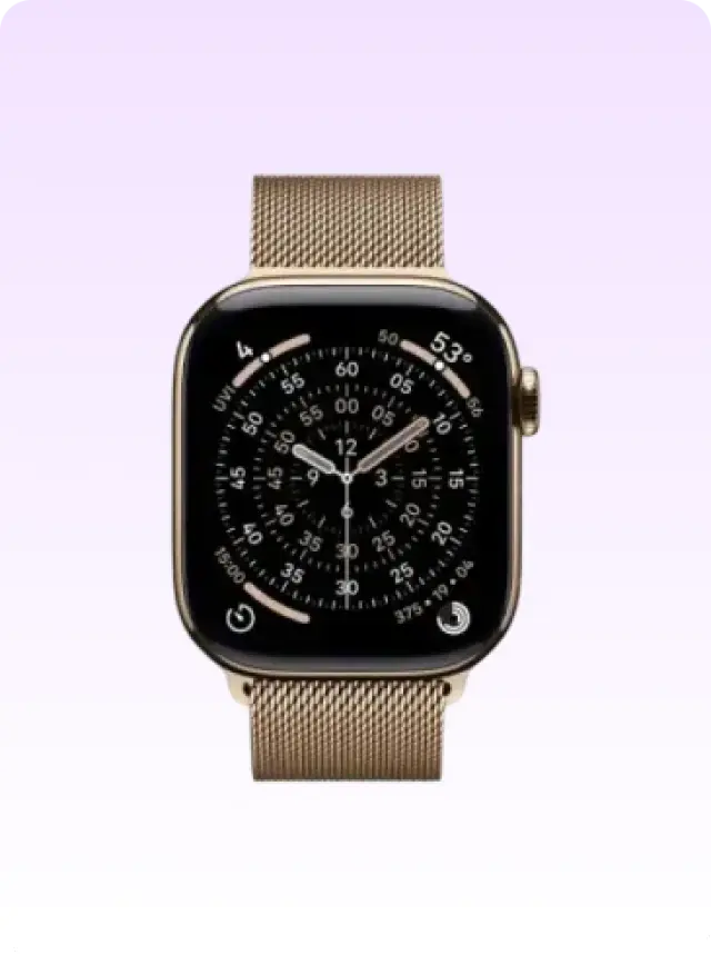 ساعة Apple Watch Series 11 مقاس 42 مم بلون ذهبي وردي من التيتانيوم مع سوار معدني